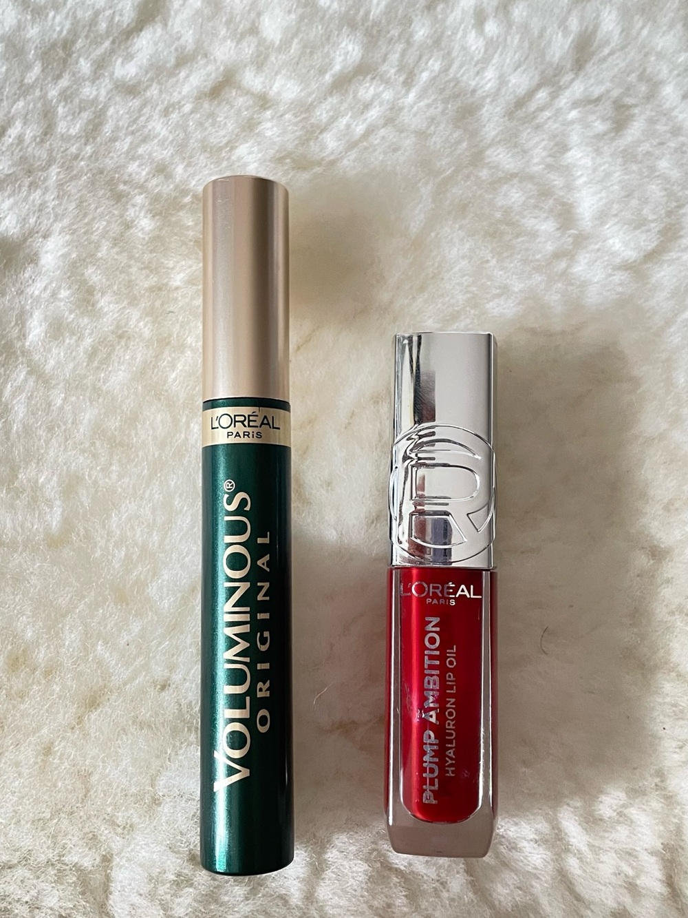 L'Oreal Voluminous Original Mascara in Deep Green AND Plump Ambition lip oil 390